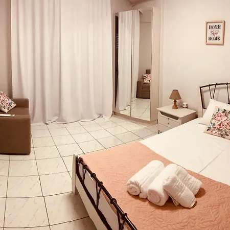 Peramore Apartment Néa Péramos