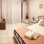 Peramore Appartamento Néa Péramos
